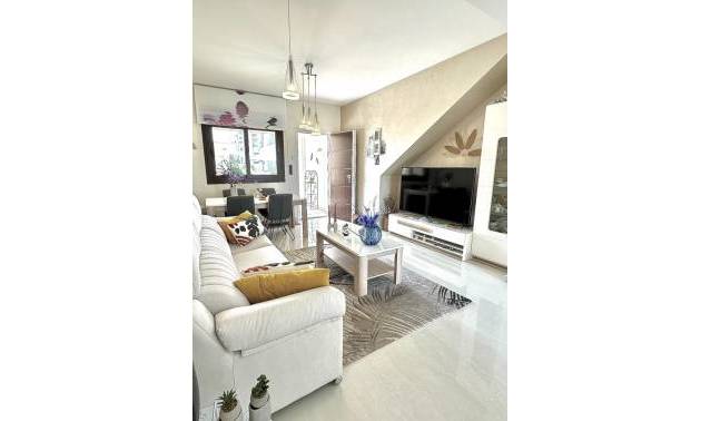 Townhouse - Gebraucht - Torrevieja - Los balcones