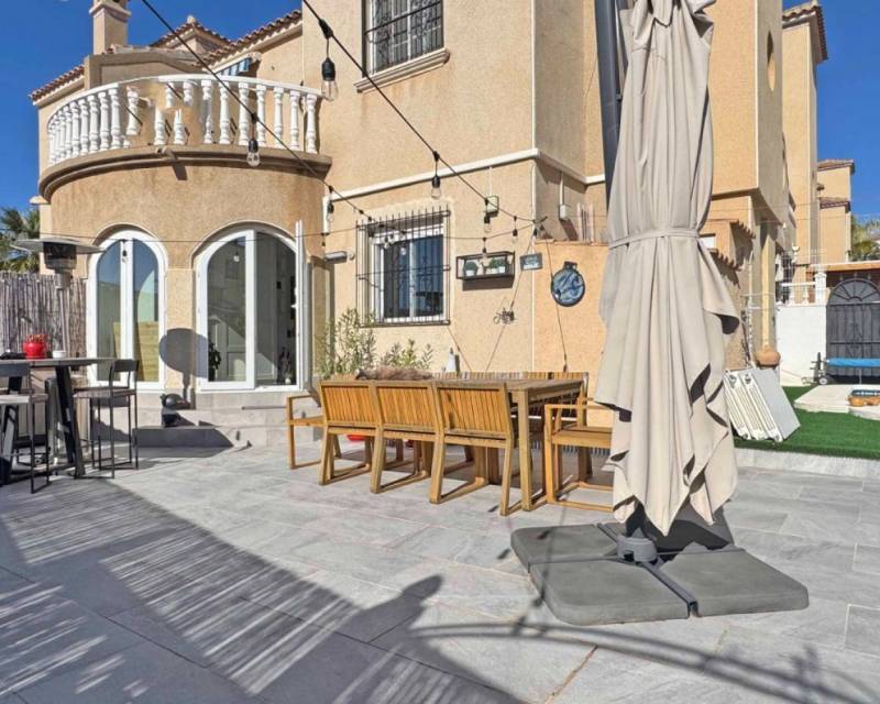 Townhouse · Second hand · Orihuela Costa · Villamartín