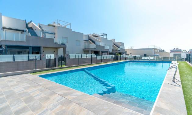 Townhouse - Second hand - Torrevieja - Nueva Torrevieja - Aguas Nuevas