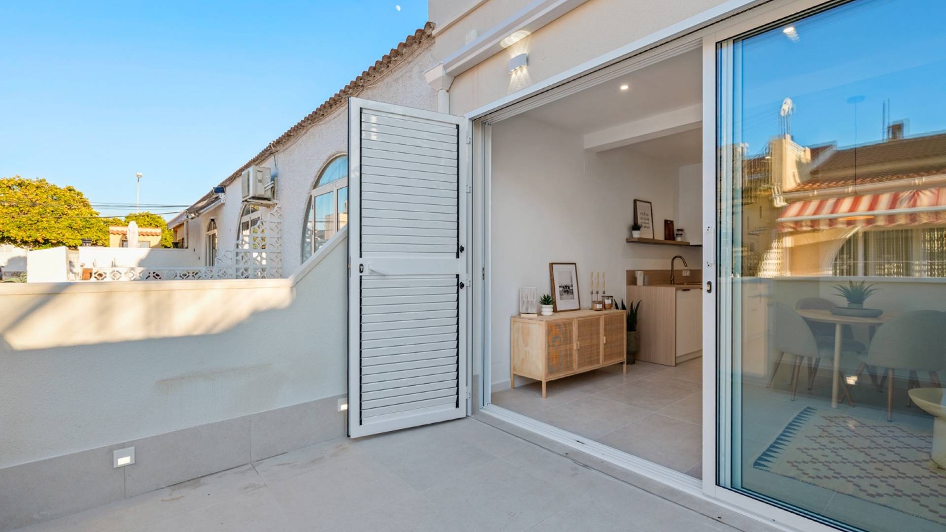 Tweedehands - Adosado - Torrevieja - 