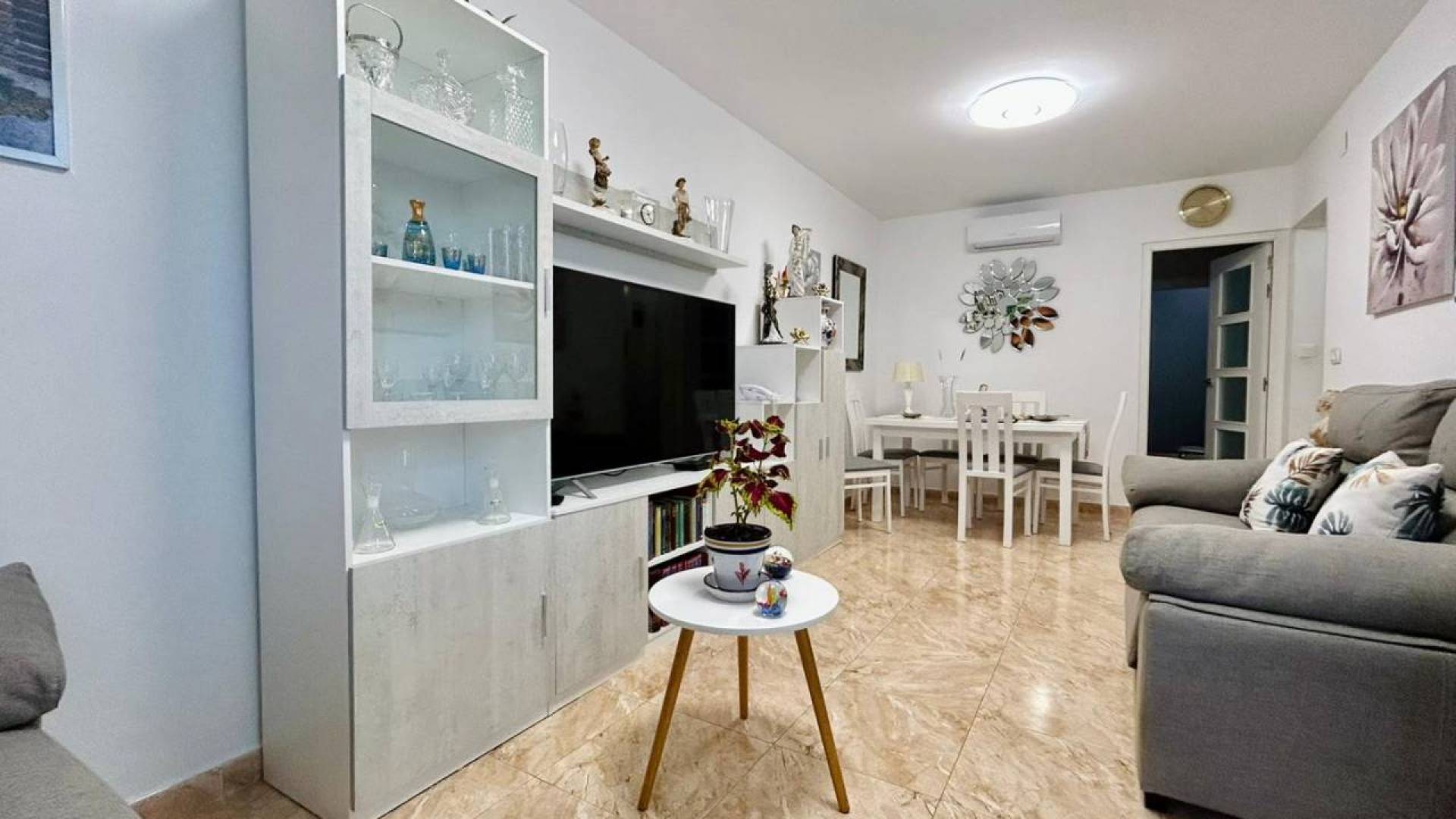 Tweedehands - Adosado - Torrevieja - 