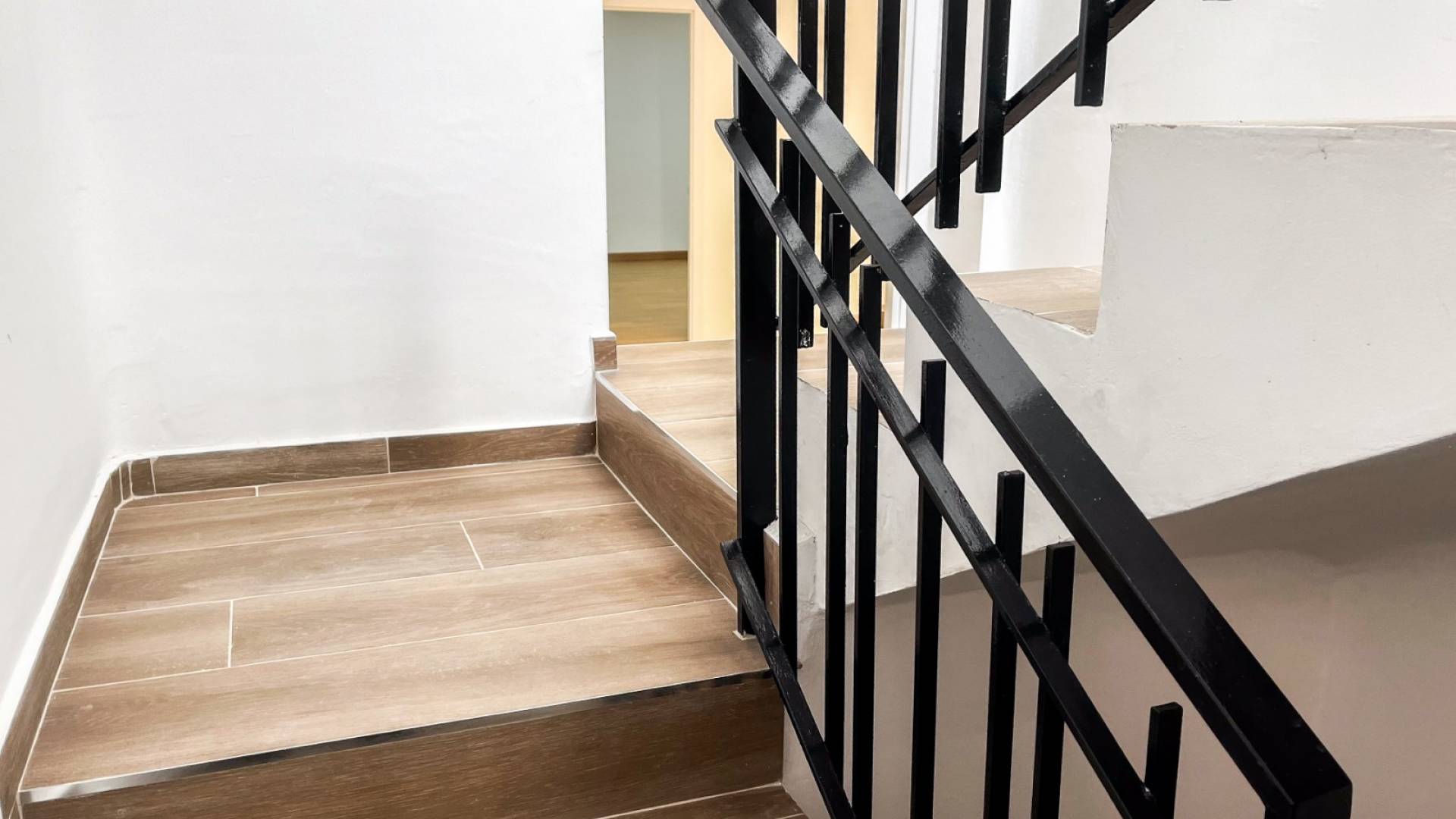 Tweedehands - Adosado -  - Town