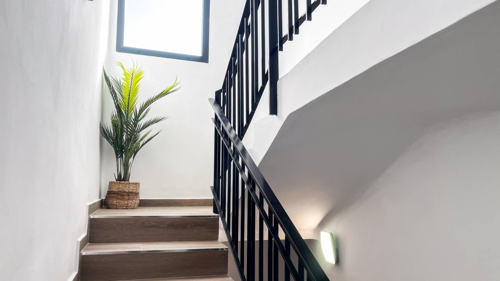 Tweedehands - Adosado -  - Town