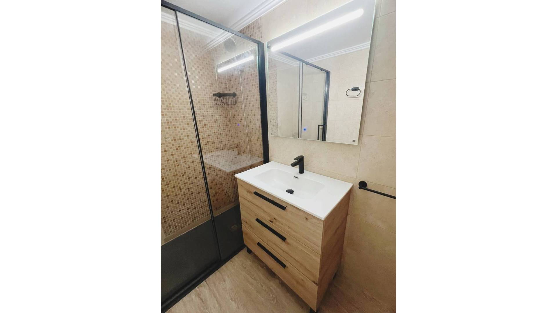 Tweedehands - Appartement - Plat - Alicante - 