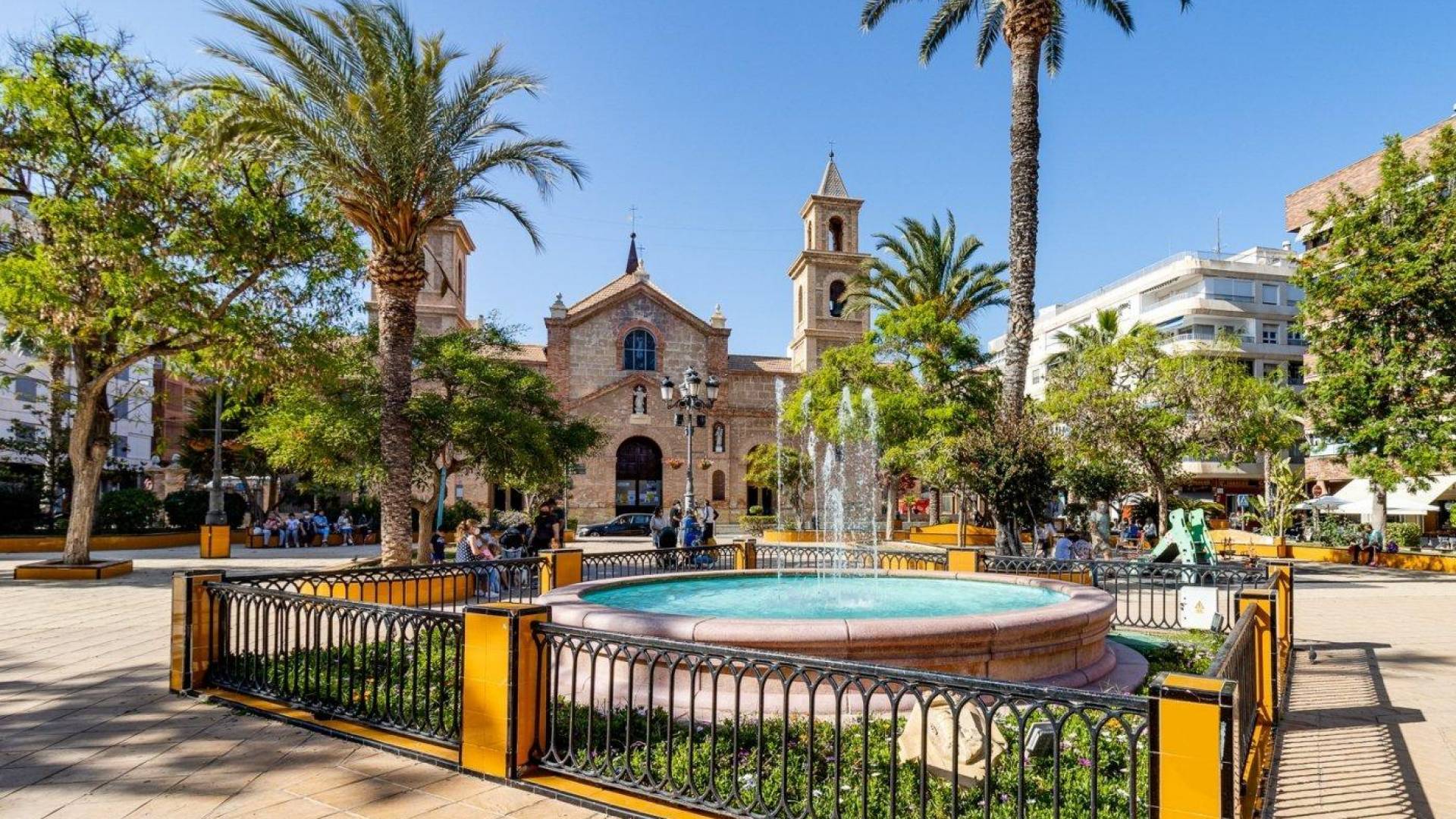 Tweedehands - Appartement  Plat - Torrevieja - Centro - Muelle Pesquero