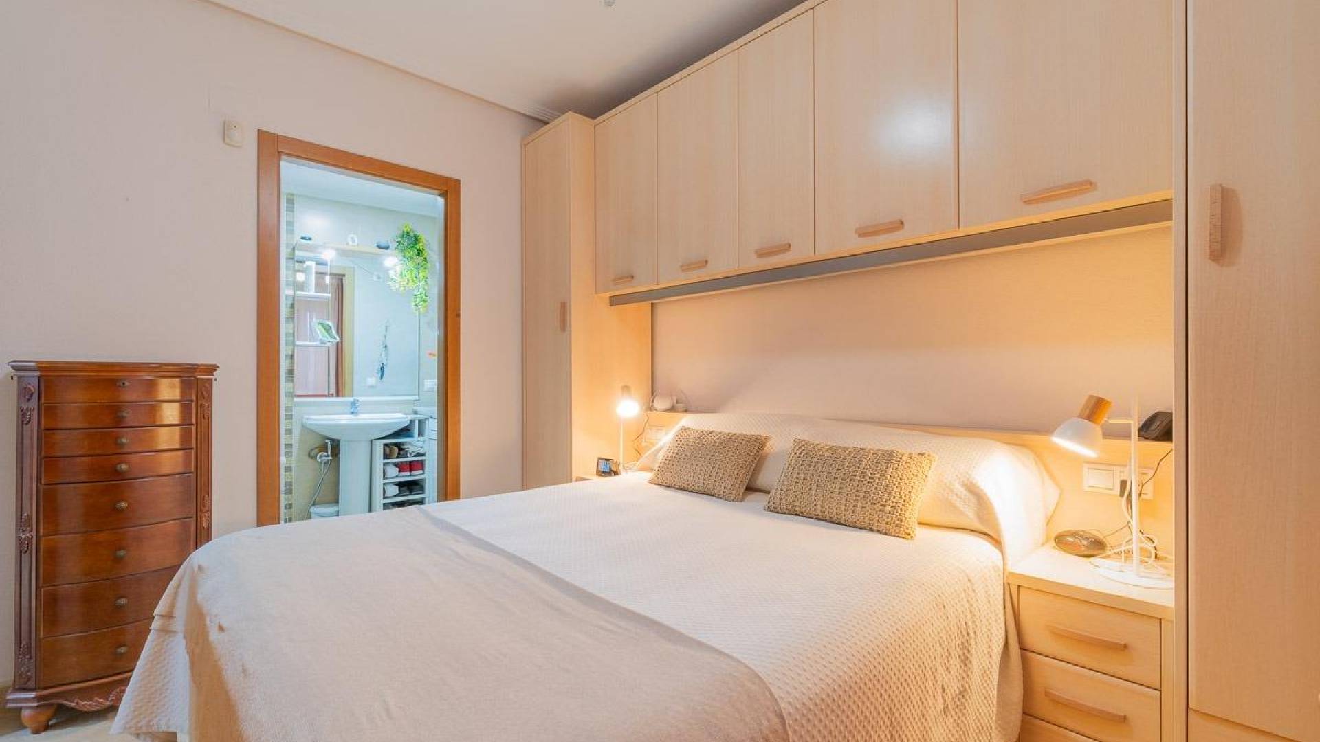 Tweedehands - Appartement  Plat - Torrevieja - Centro