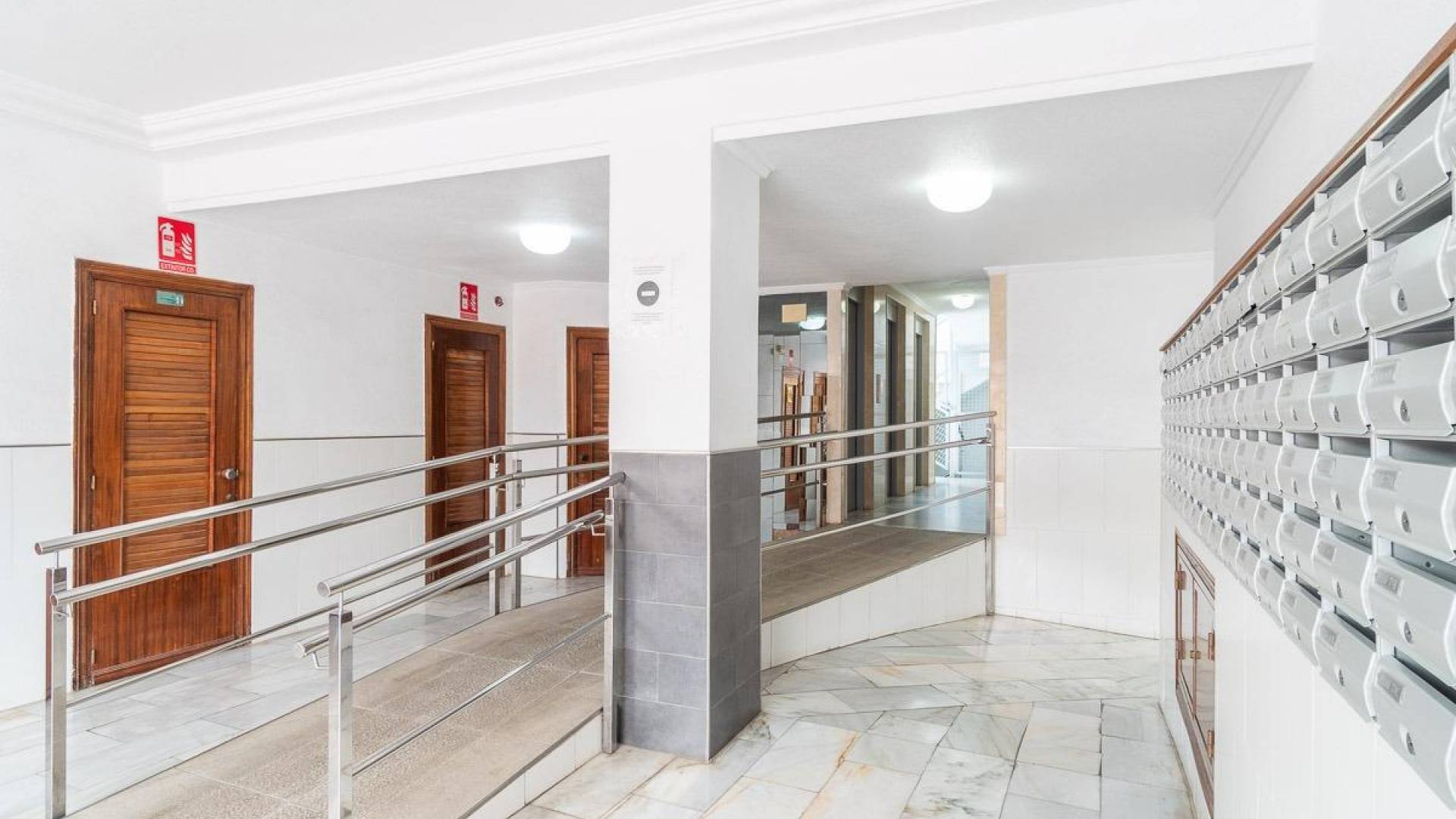 Tweedehands - Appartement  Plat - Torrevieja - Curva del Palangre