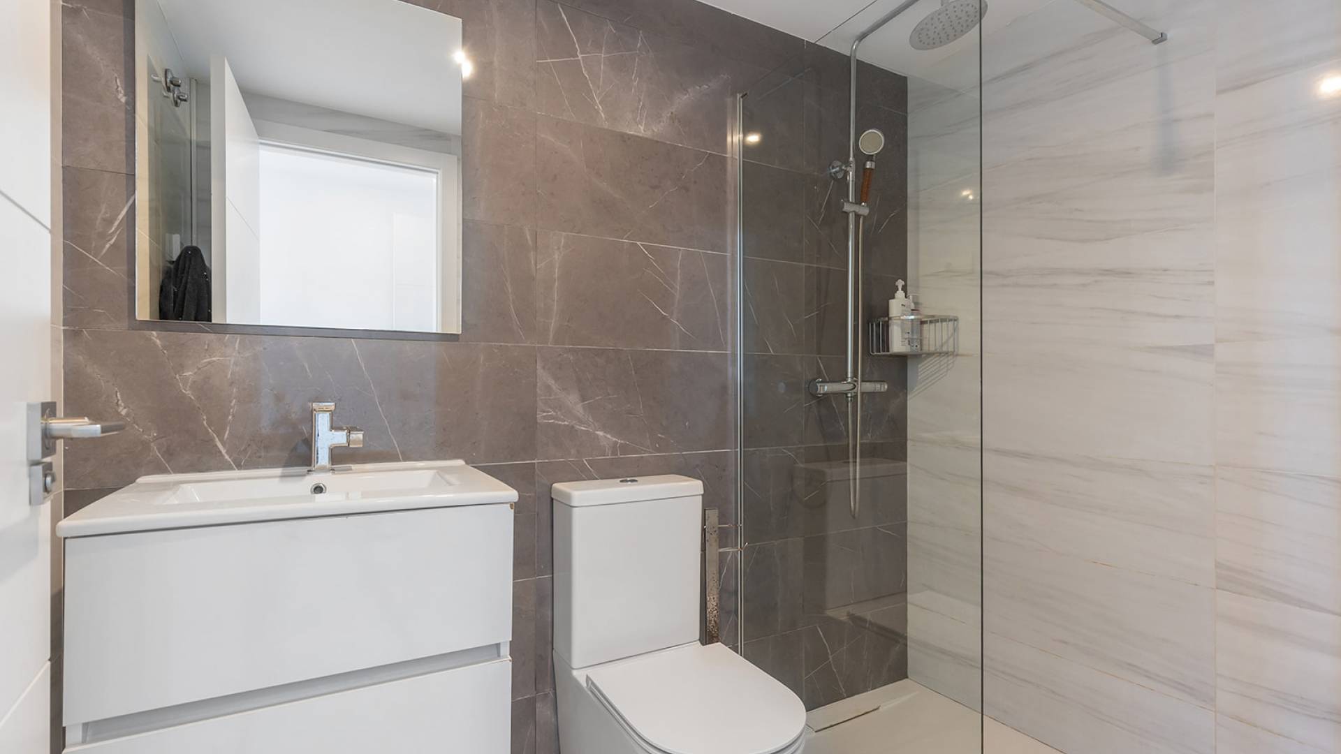 Tweedehands - Appartement - Plat - Torrevieja - 