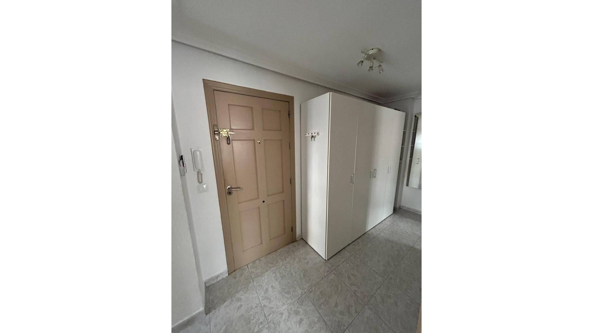 Tweedehands - Appartement - Torrevieja - Estacion de autobuses