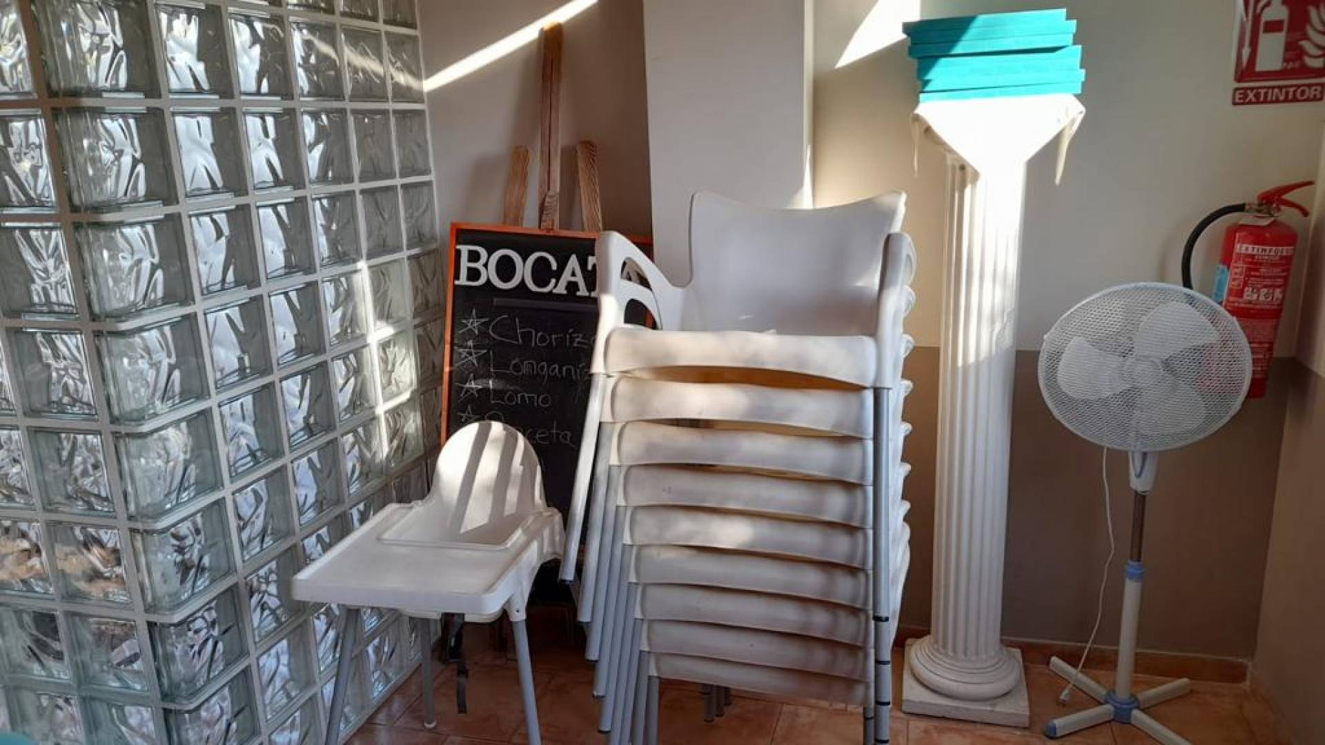 Tweedehands - Commercieel van Locaux - Alicante - Bañeres