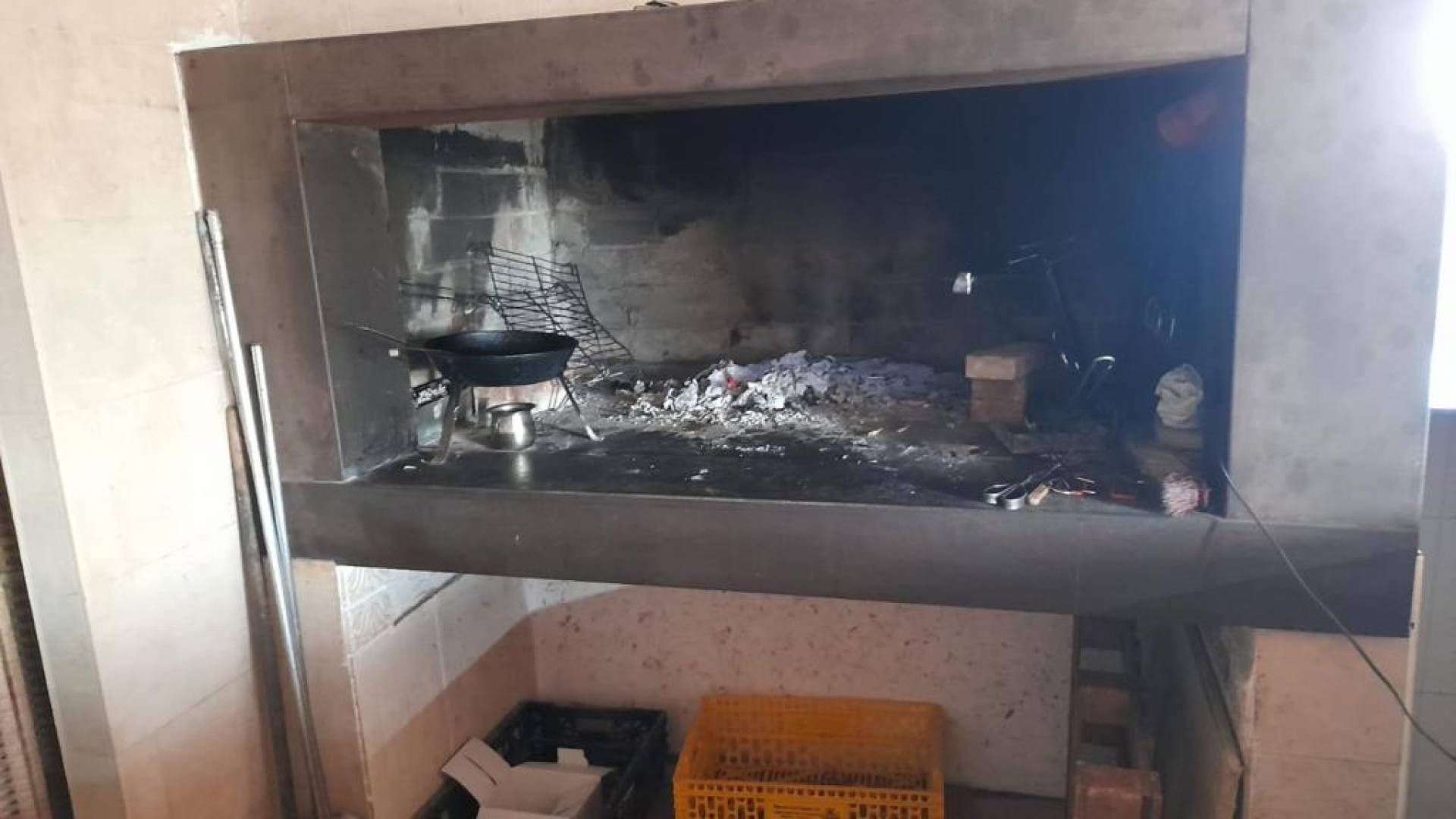 Tweedehands - Commercieel van Locaux - Alicante - Bañeres