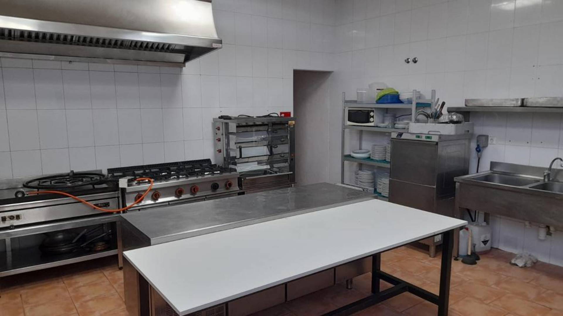 Tweedehands - Commercieel van Locaux - Alicante - Bañeres