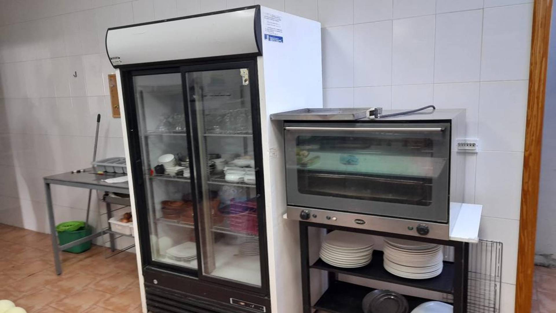 Tweedehands - Commercieel van Locaux - Alicante - Bañeres