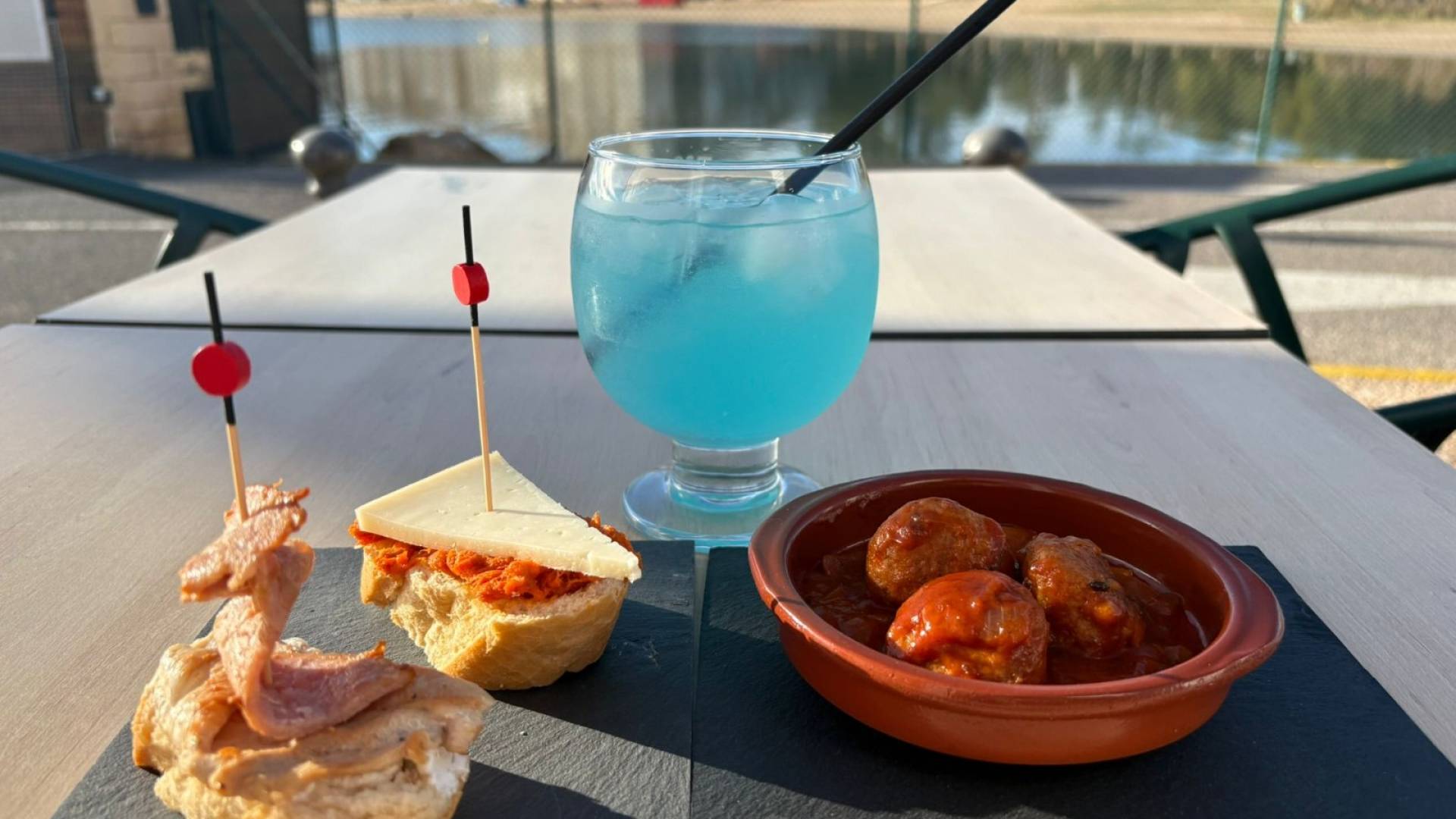 Tweedehands - Commercieel van Locaux - Torrevieja - Puerto