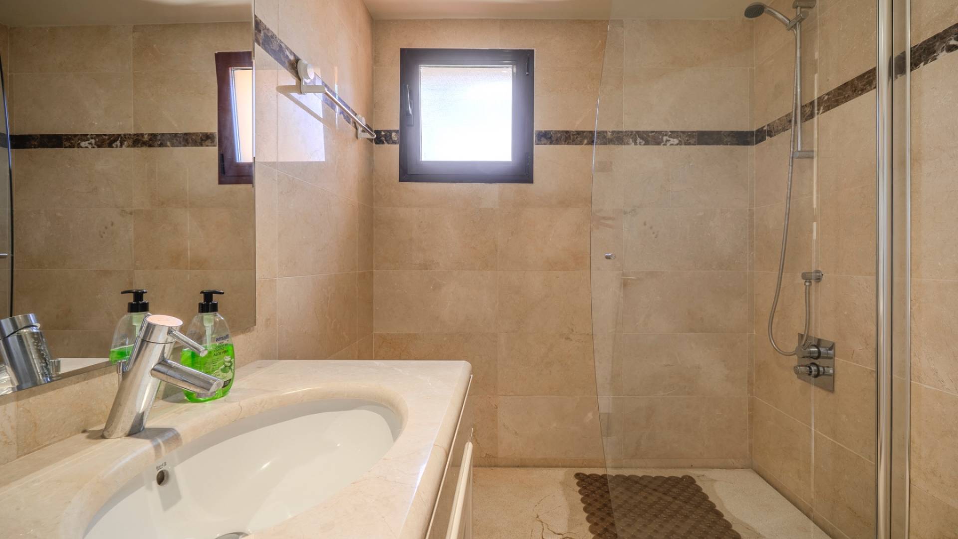 Tweedehands - Duplex -  - Los Montesinos