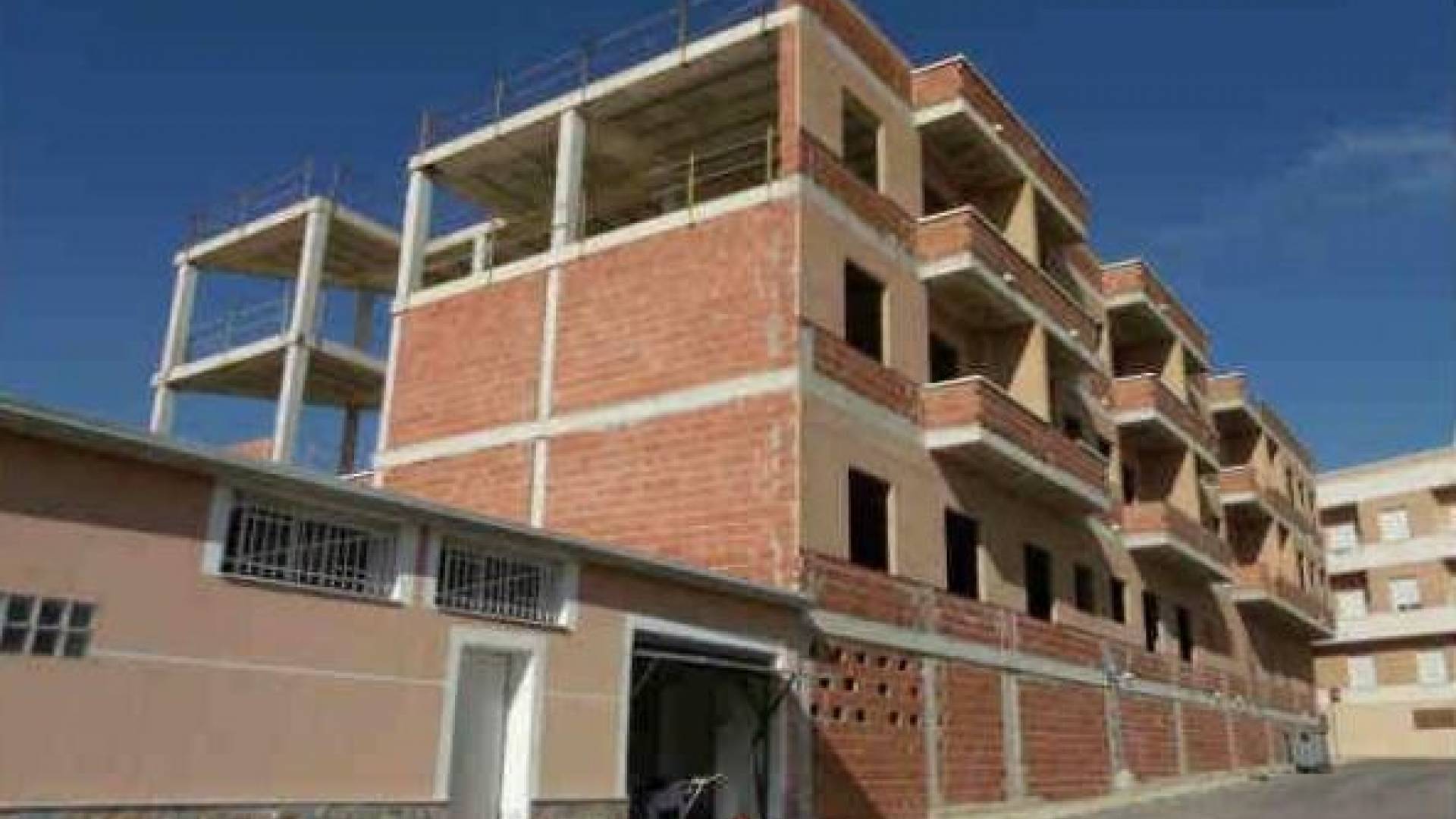 Tweedehands - Edificio - Los Montesinos - Centro