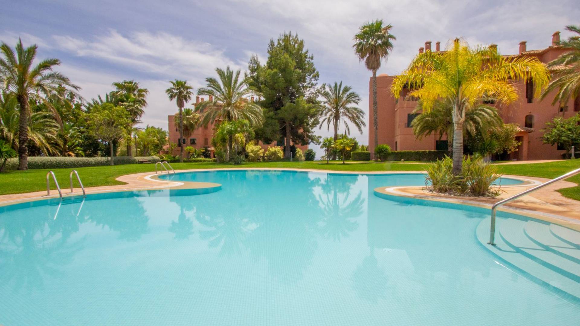 Tweedehands - - - Finestrat