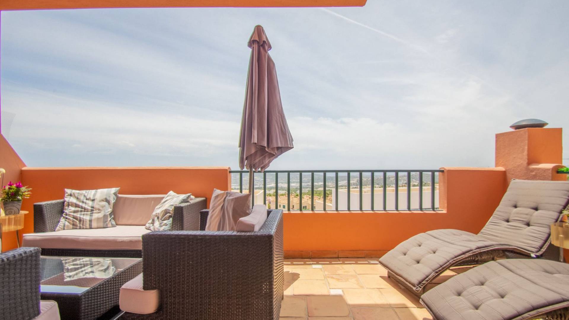 Tweedehands - - - Finestrat