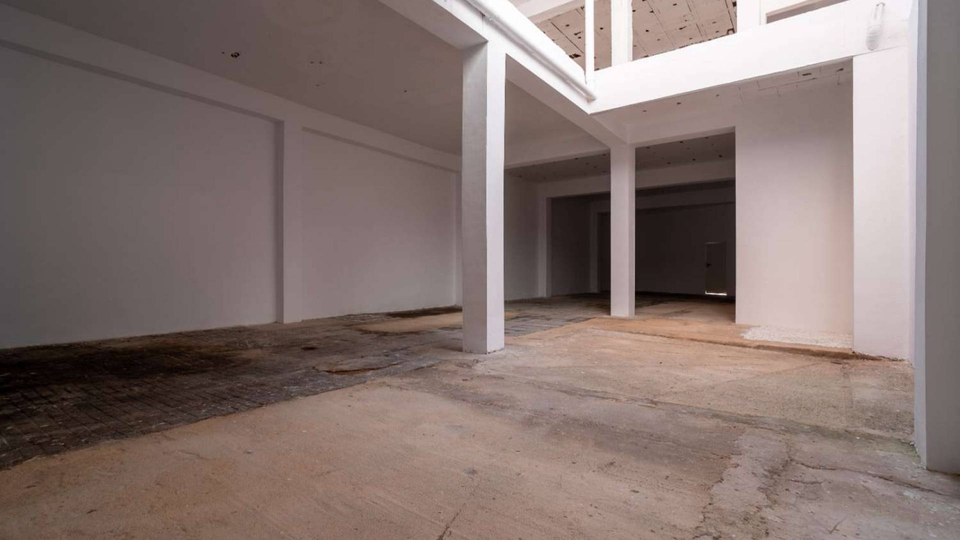 Tweedehands - Gebouw - Torrevieja - Centro