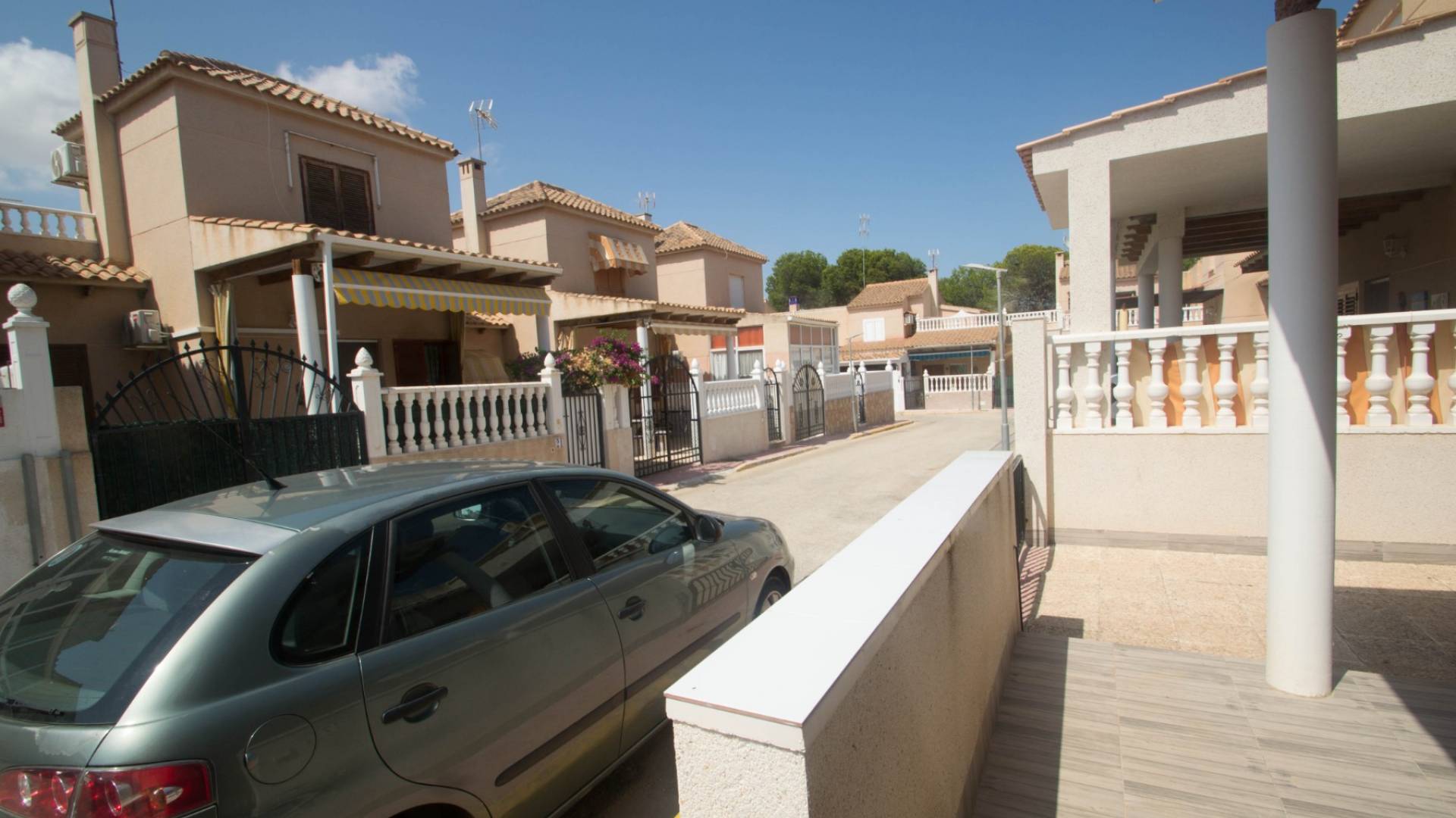 Tweedehands - Halfvrijstaand - Torrevieja - Los altos