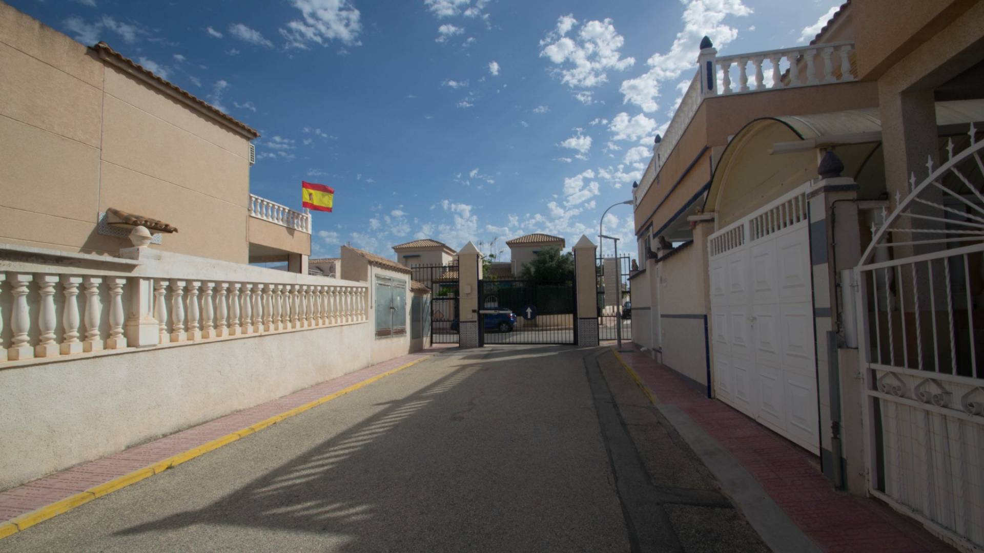 Tweedehands - Halfvrijstaand - Torrevieja - Los altos