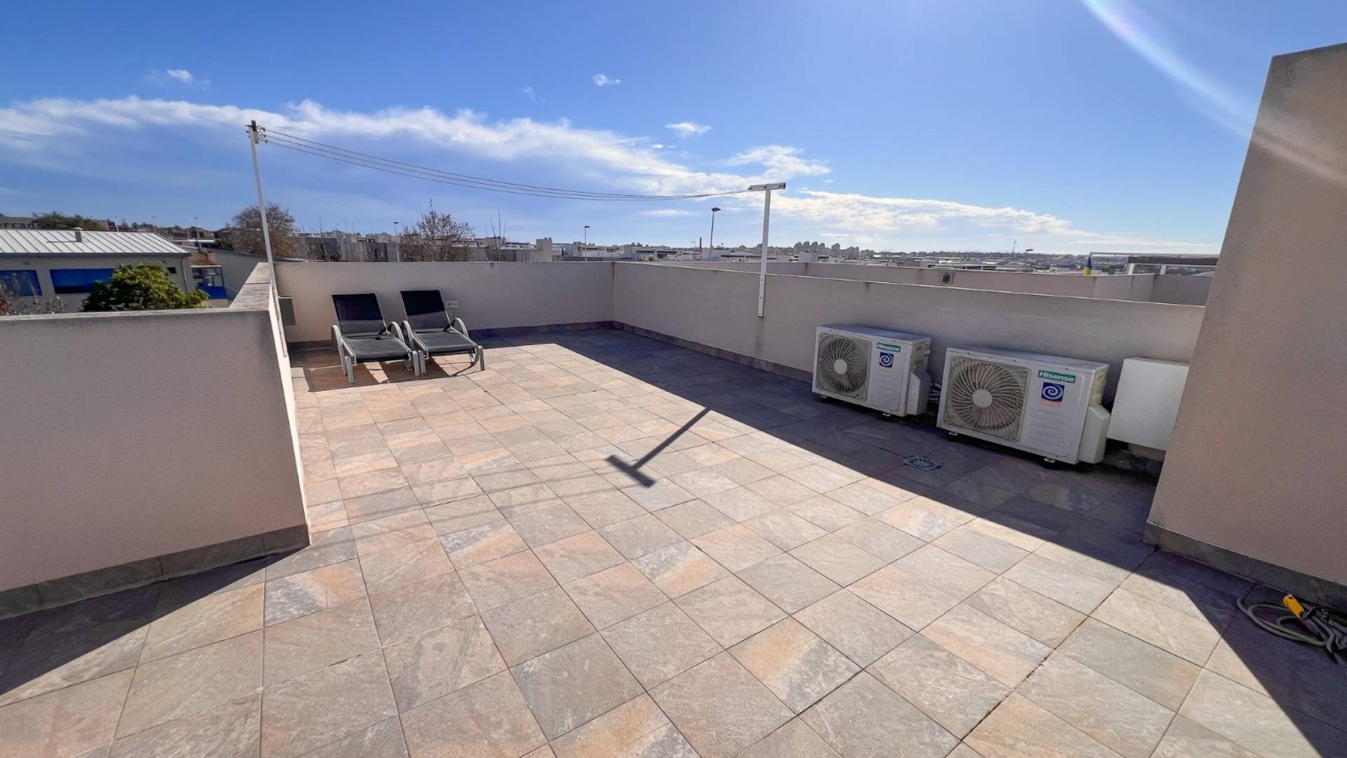 Tweedehands - Halfvrijstaande villa - Torrevieja