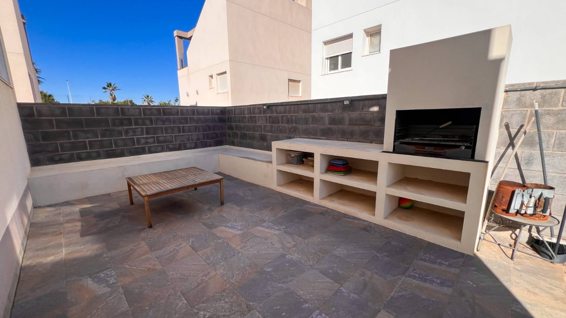 Tweedehands - Halfvrijstaande villa - Torrevieja