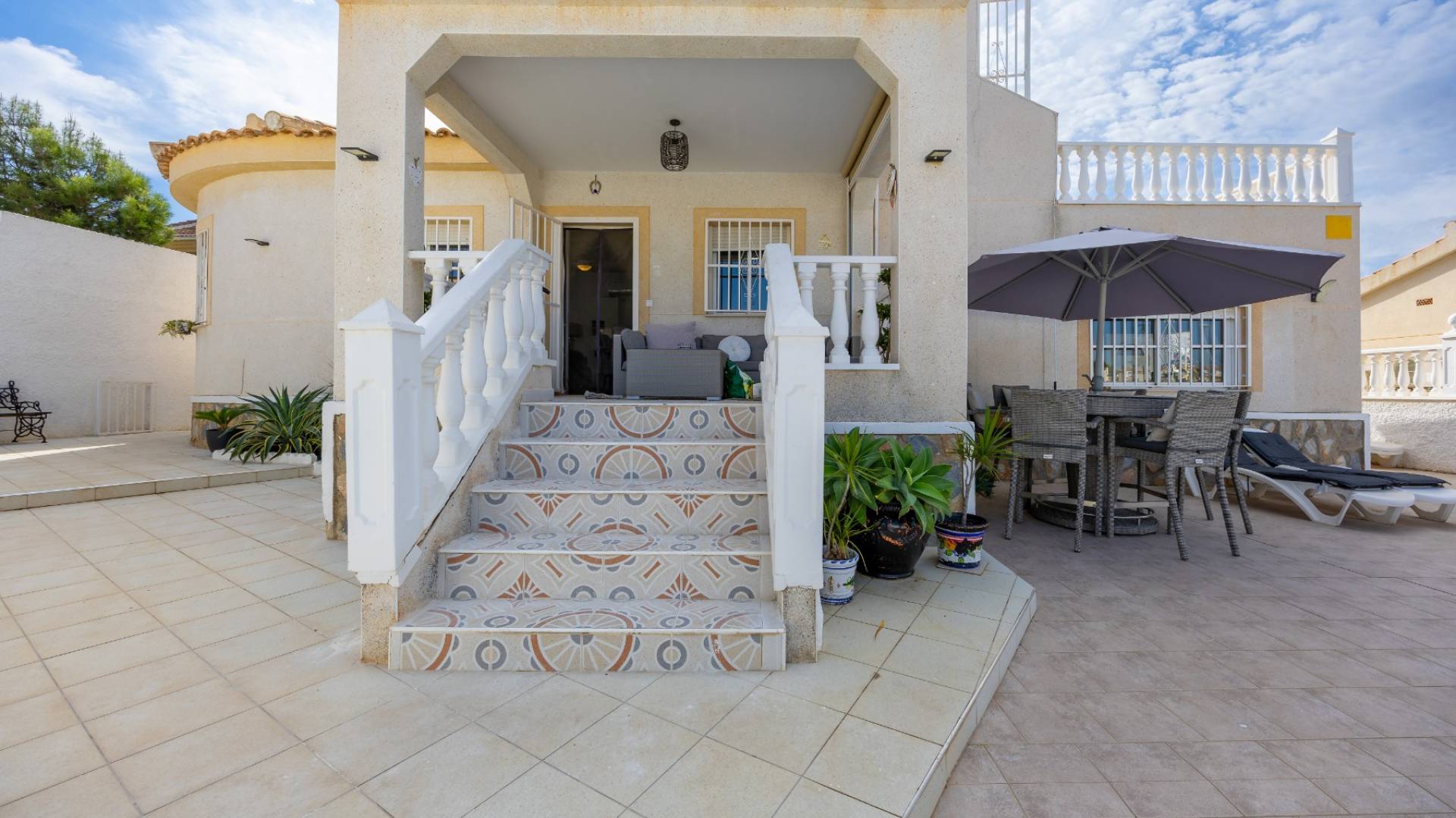 Tweedehands - Onafhankelijke villa - Benijofar - Benimar