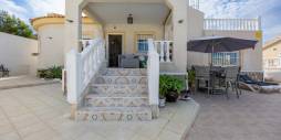 Tweedehands - Onafhankelijke villa - Benijofar - Benimar