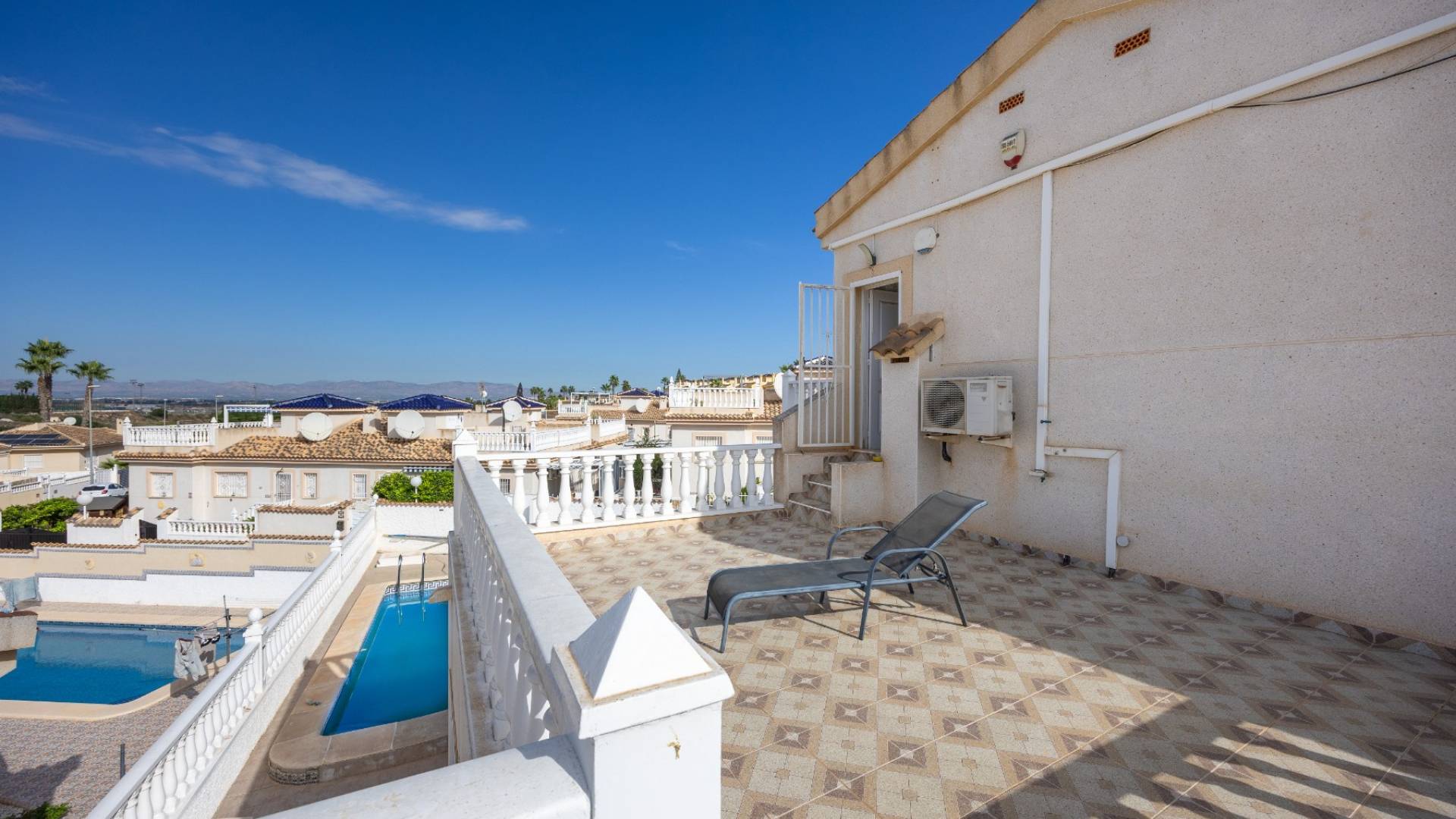 Tweedehands - Onafhankelijke villa - Benijofar - Benimar
