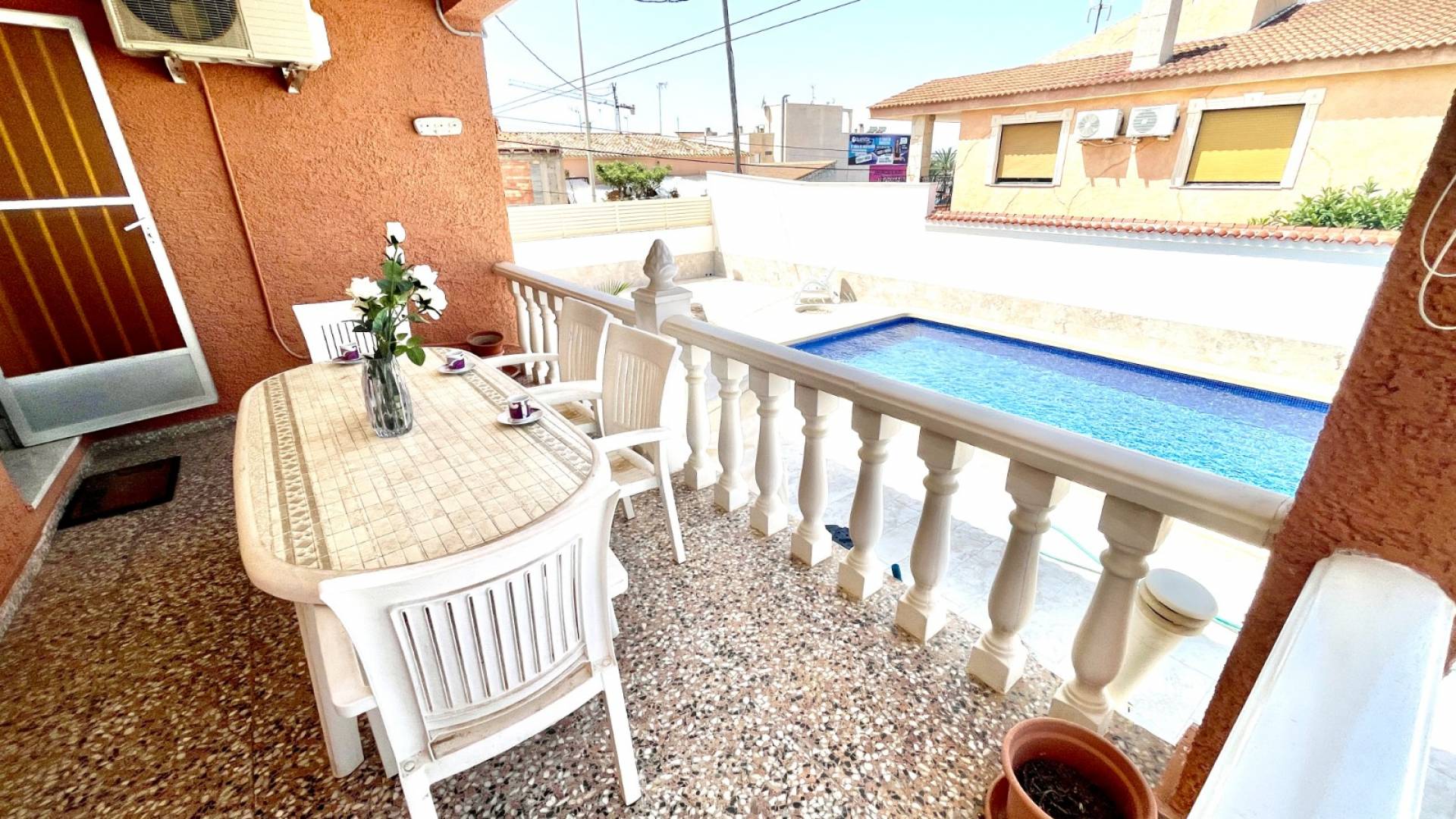 Tweedehands - Onafhankelijke villa - Benijofar - pueblo