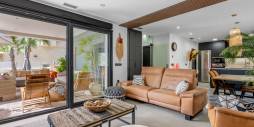 Tweedehands - Onafhankelijke villa - Benijofar