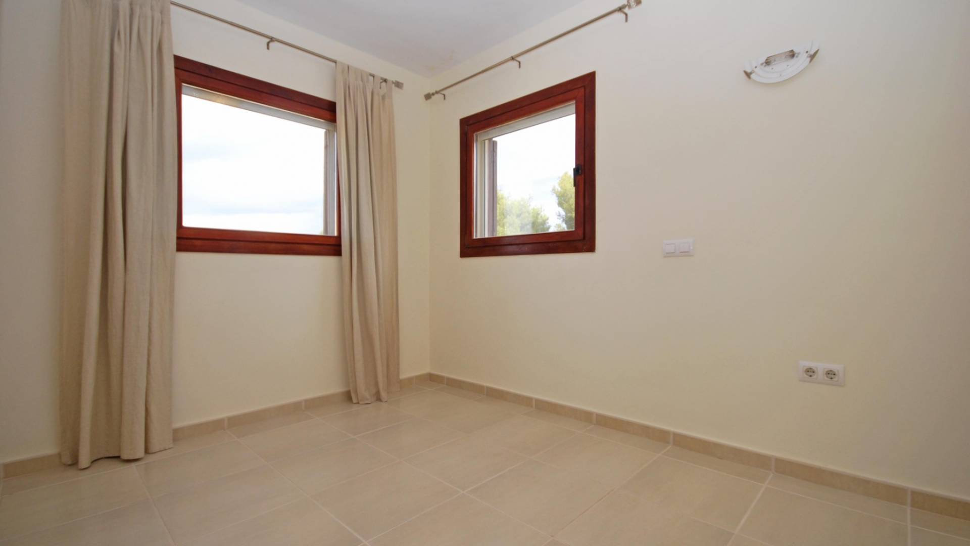 Tweedehands - Onafhankelijke villa - Benissa