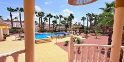Tweedehands - Onafhankelijke villa - Catral