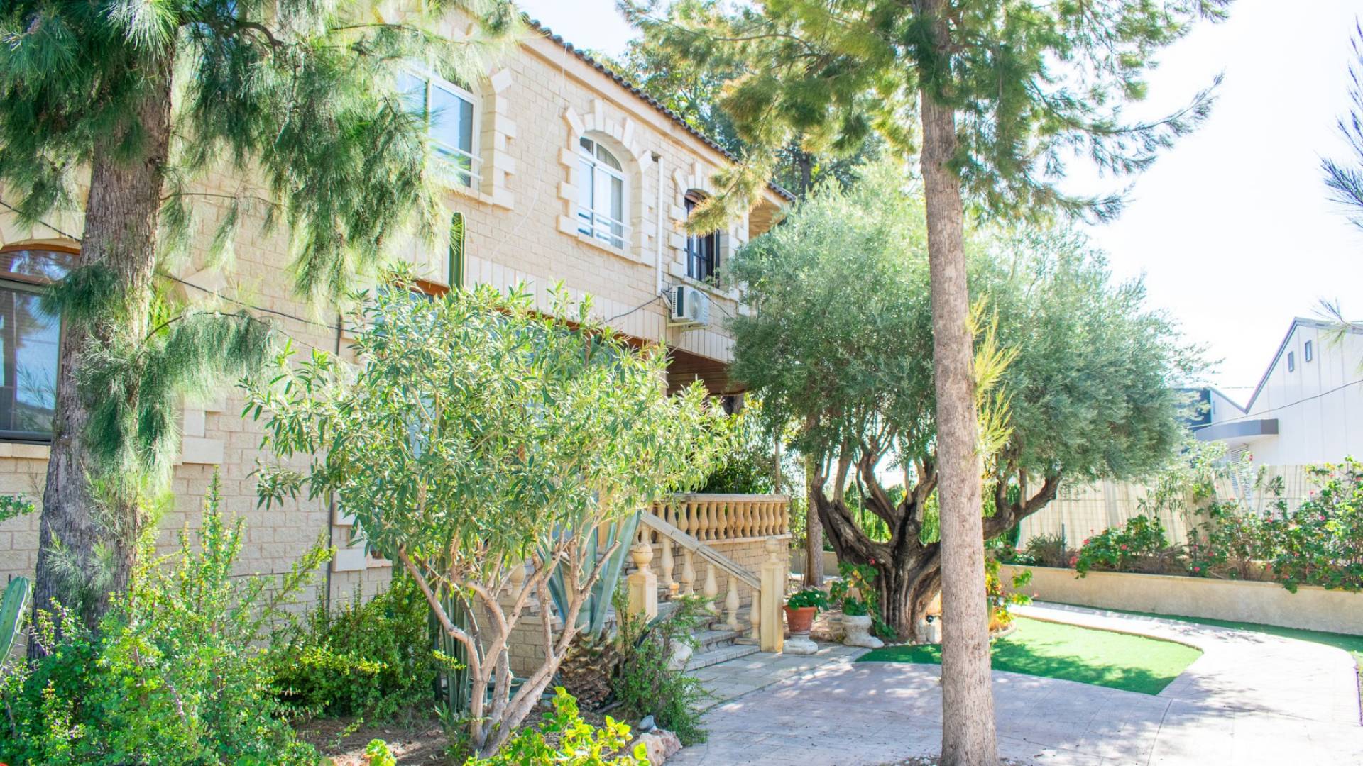 Tweedehands - Onafhankelijke villa - Crevillente