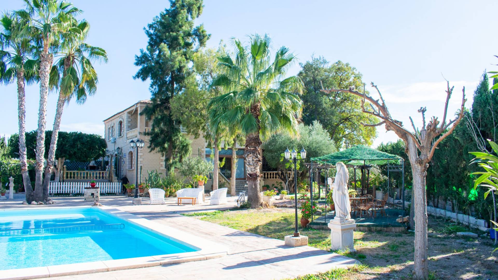 Tweedehands - Onafhankelijke villa - Crevillente