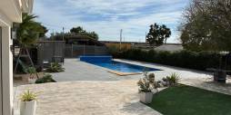Tweedehands - Onafhankelijke villa - Crevillente