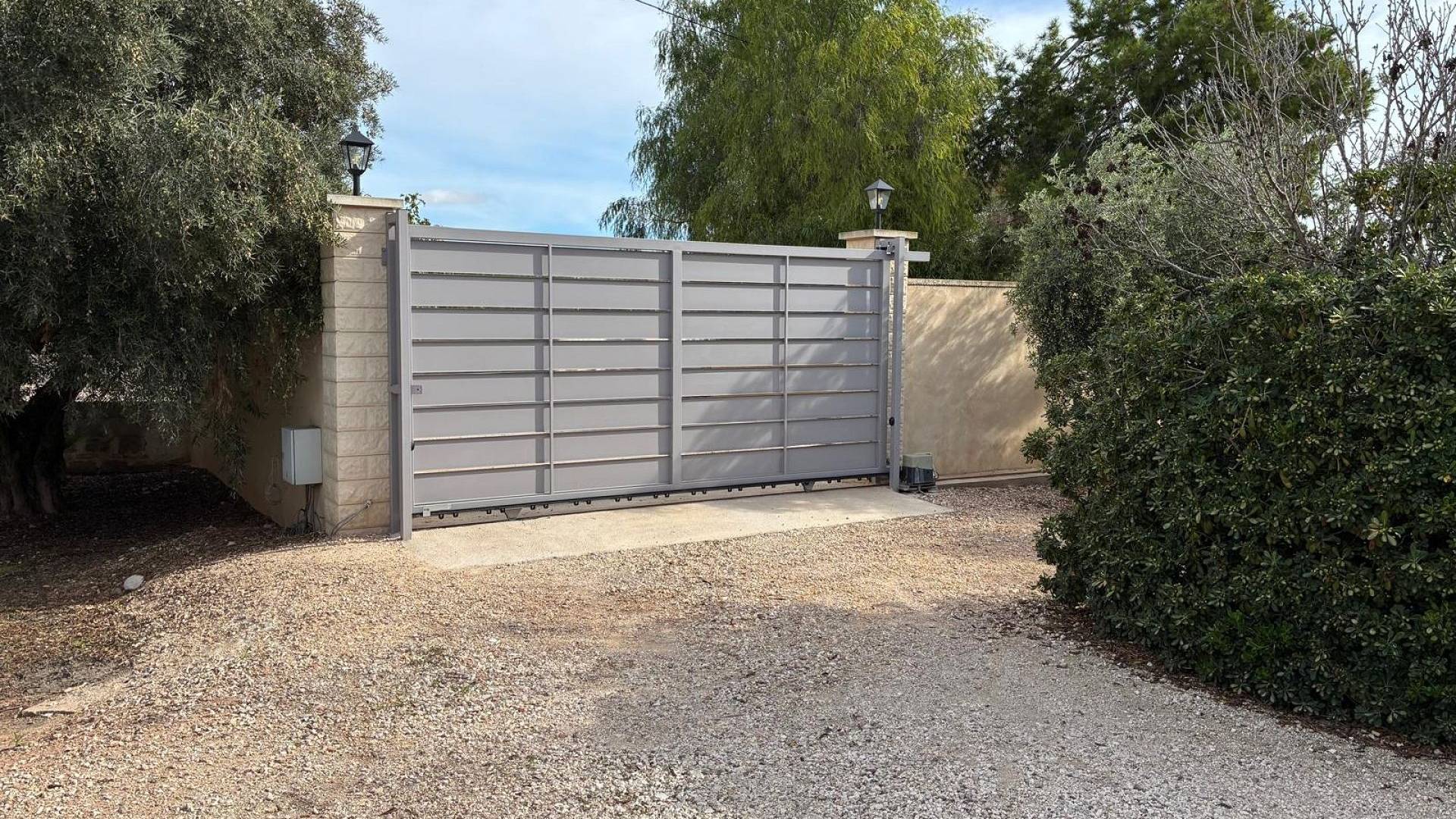 Tweedehands - Onafhankelijke villa - Crevillente