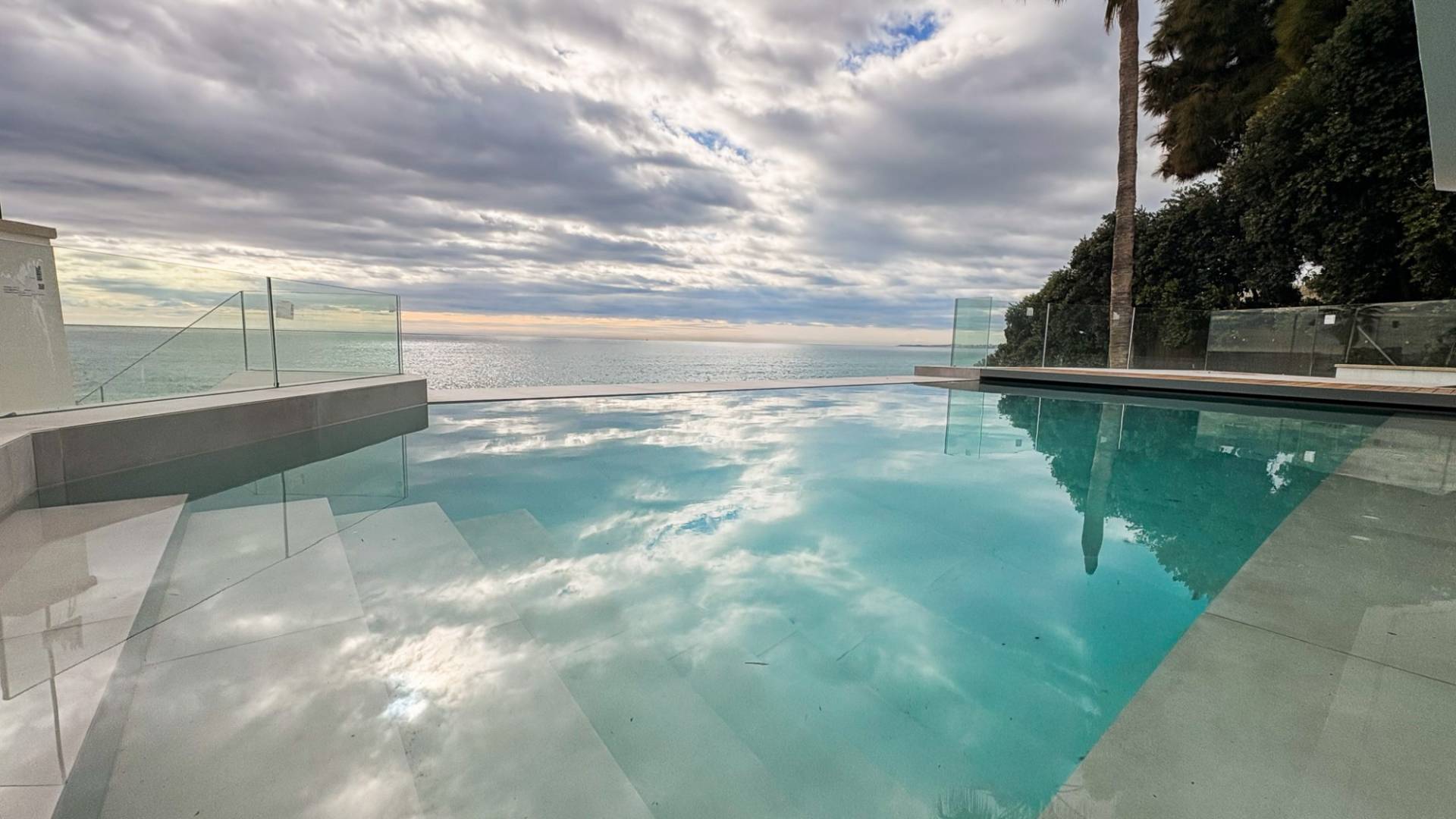 Tweedehands - Onafhankelijke villa - El Campello - Coveta Fuma