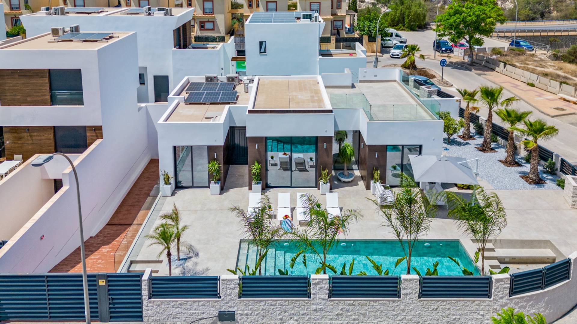 Tweedehands - Onafhankelijke villa - El Campello - El Amerador