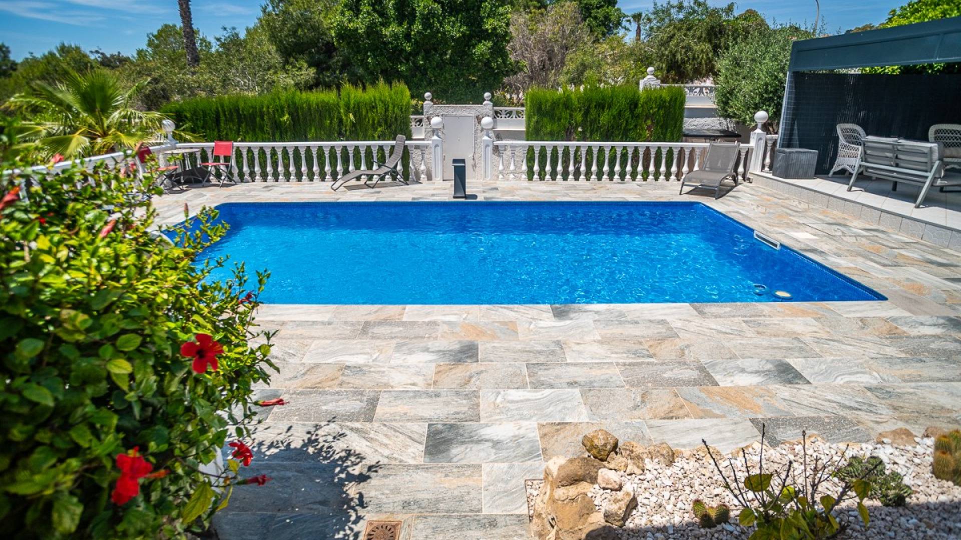 Tweedehands - Onafhankelijke villa - La marina - LA MARINA