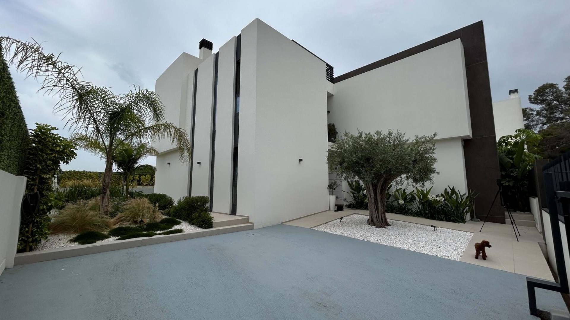 Tweedehands - Onafhankelijke villa - La Nucía