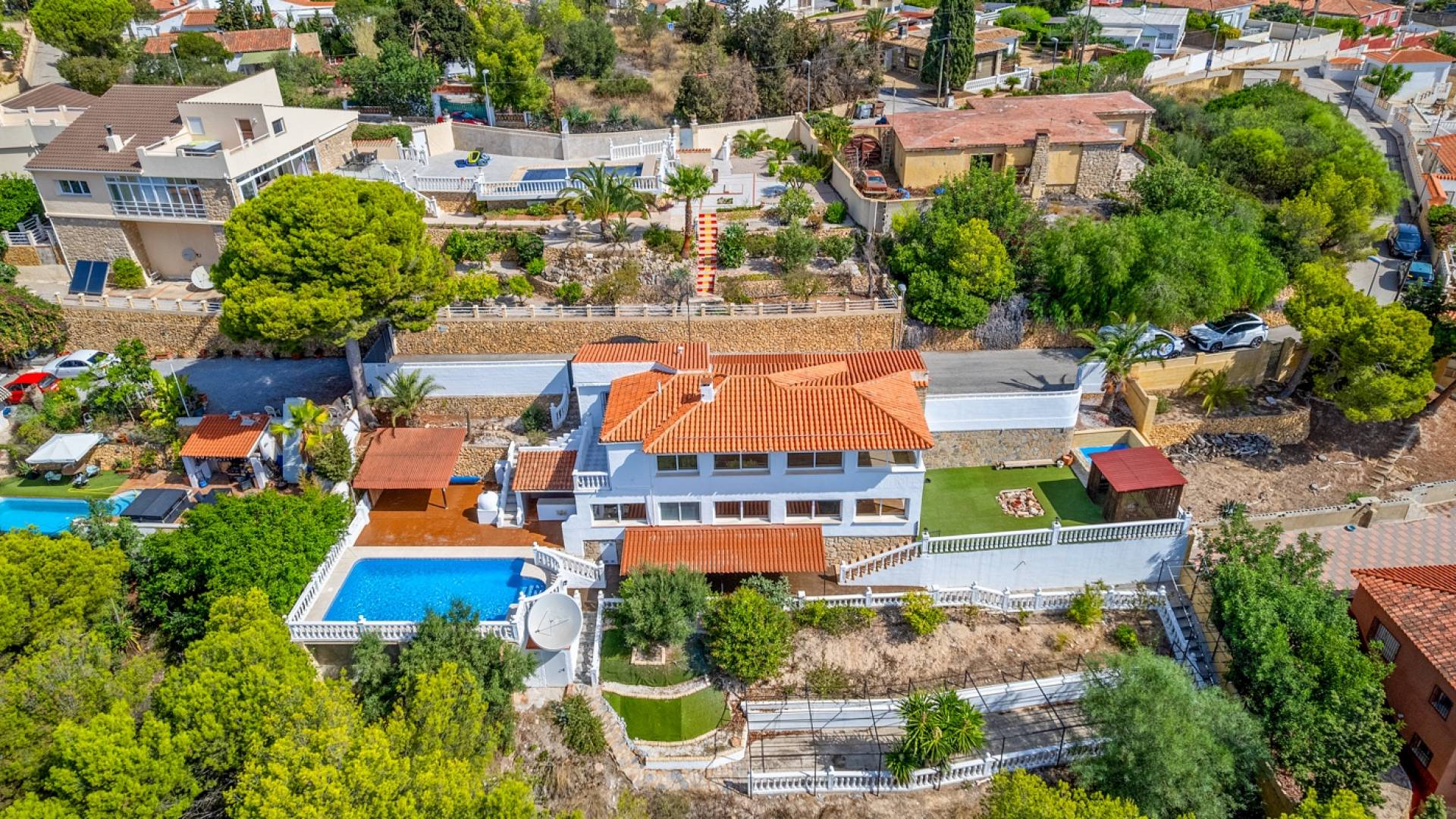 Tweedehands - Onafhankelijke villa - La Nucía