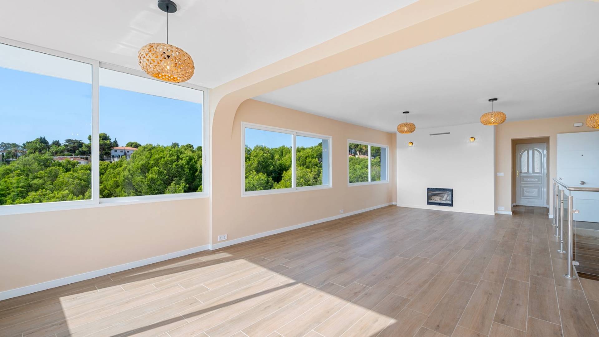 Tweedehands - Onafhankelijke villa - La Nucía