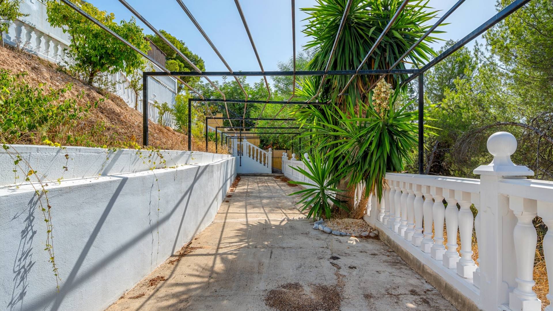 Tweedehands - Onafhankelijke villa - La Nucía