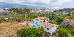 Tweedehands - Onafhankelijke villa - La Nucía