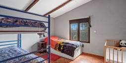 Tweedehands - Onafhankelijke villa - La Nucía