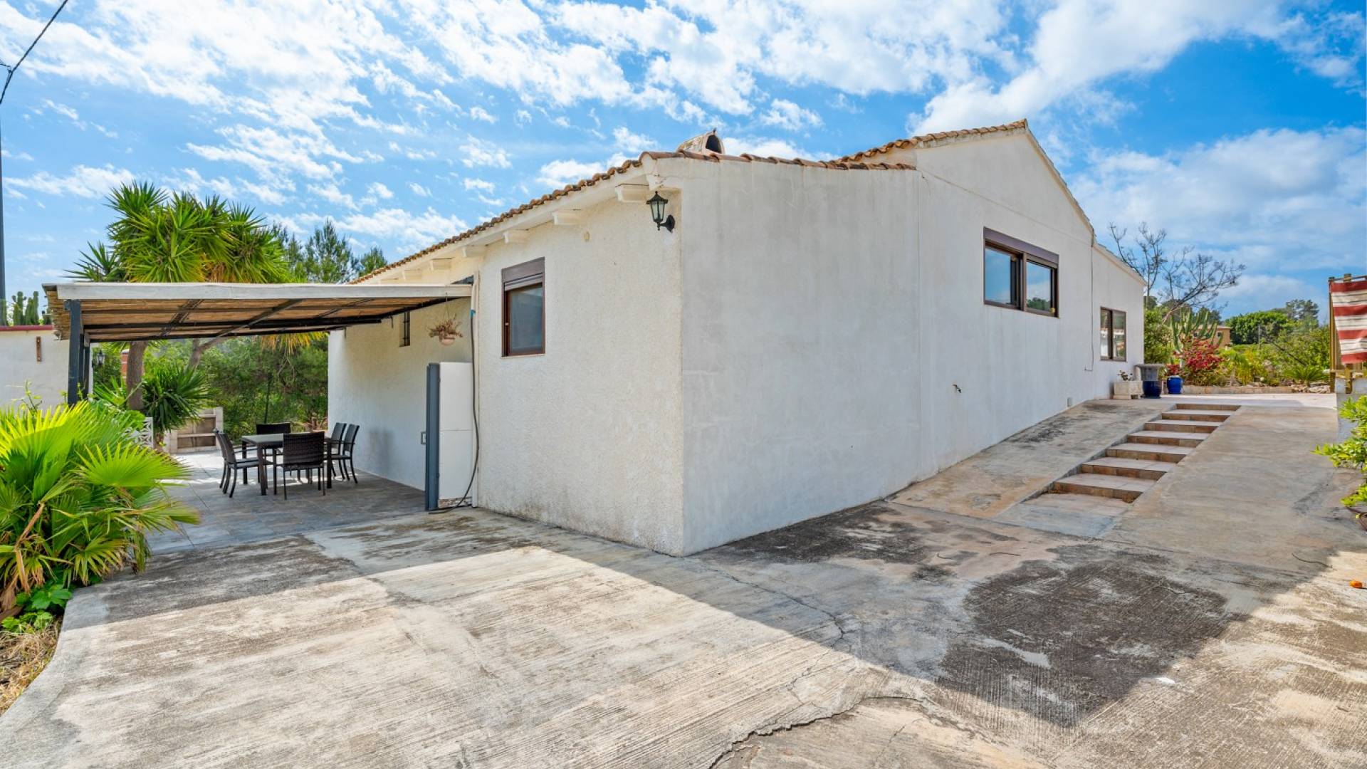 Tweedehands - Onafhankelijke villa - La Nucía