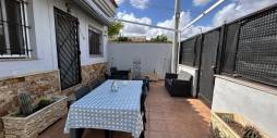 Tweedehands - Onafhankelijke villa - Los Urrutias