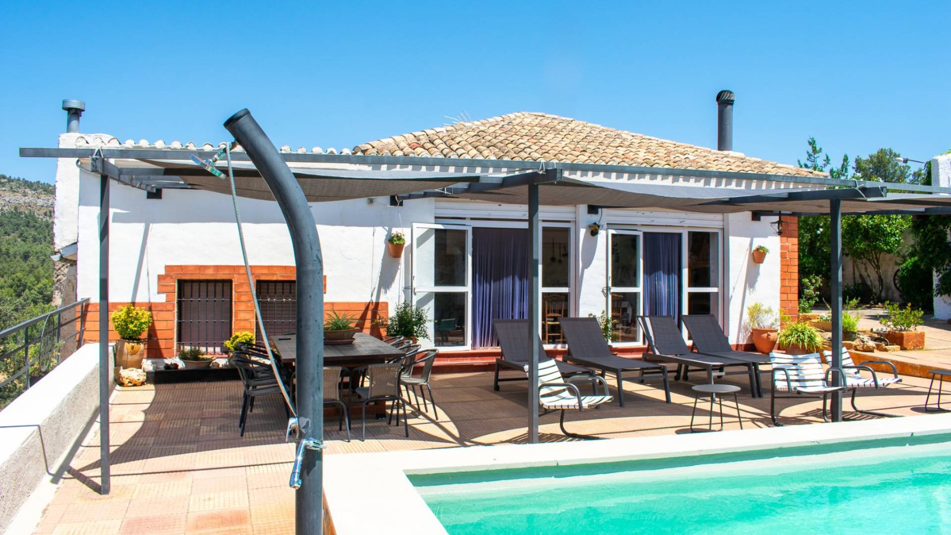 Tweedehands - Onafhankelijke villa - Onil